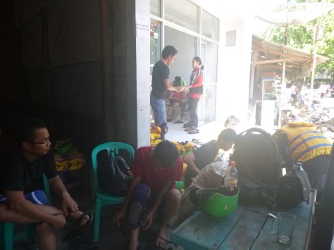 body rafting di Green Canyone Pangandaran